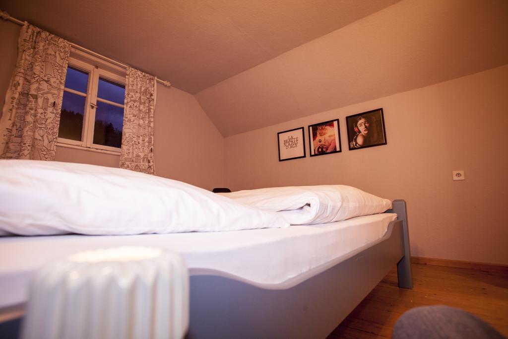 Der Gaukler Hostel Oberstaufen Room photo